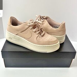 Nike Women’s Air Force 1 Low Sage Particle Beige